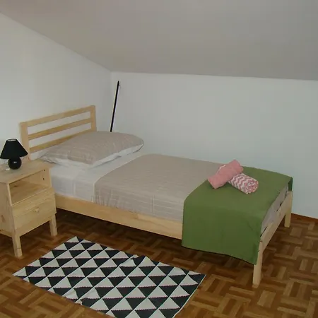 Сasa de vacaciones House Moro Orlec