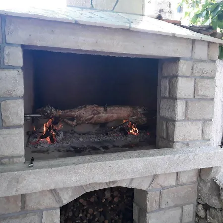 Сasa de vacaciones House Moro Orlec